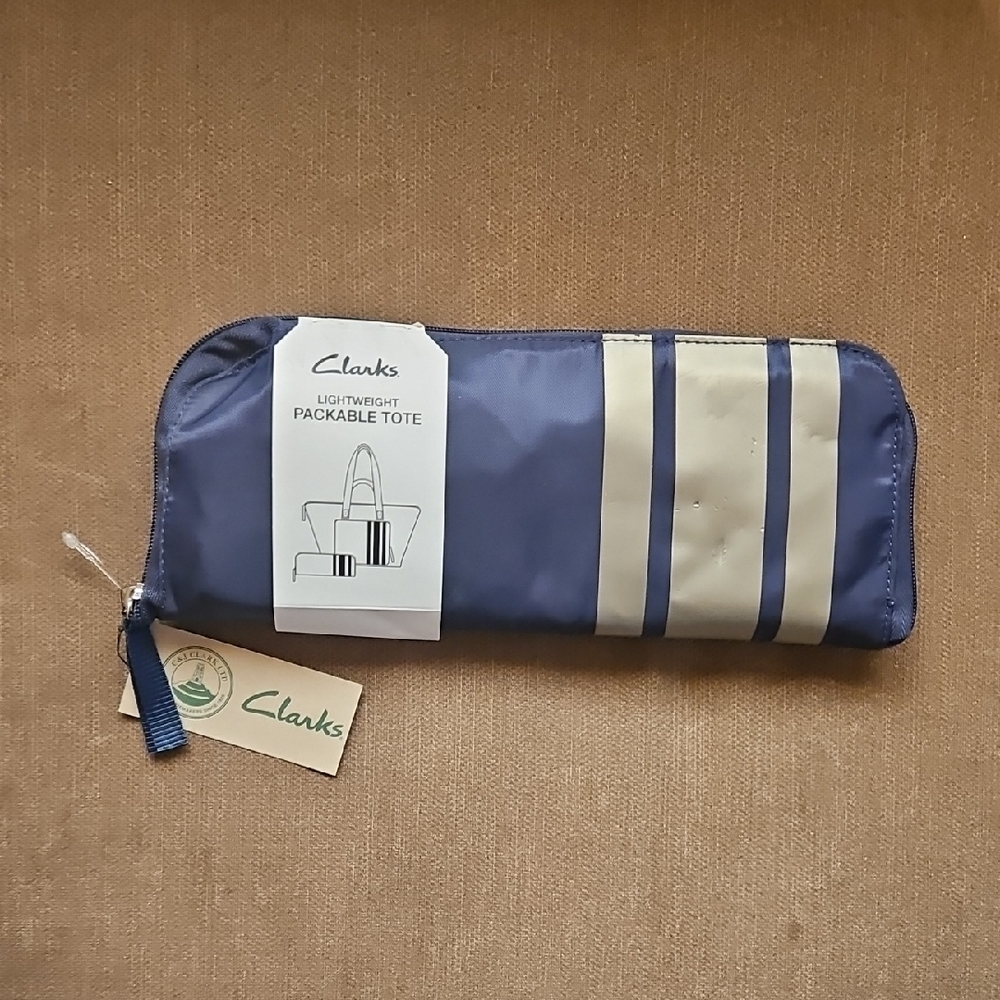 Clarks Navy and Beige Foldable Tote